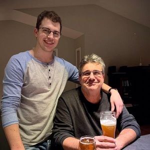 Meet your Posher, Denis